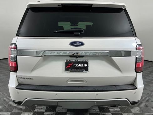 Used 2019 Ford Expedition Limited w/ Equipment Group 302A RWD image 6