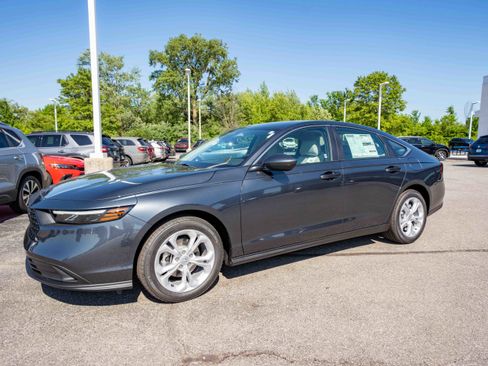 New 2025 Honda Accord LX image 3