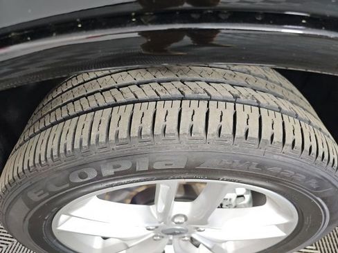 Certified 2024 Dodge Durango GT image 30