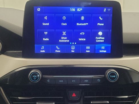 Used 2021 Ford Escape SEL FWD image 25
