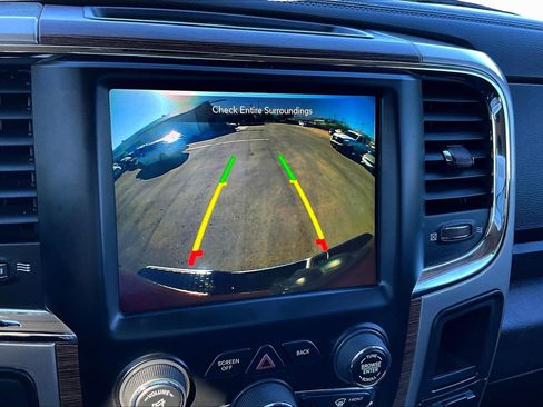 Used 2018 RAM 2500 Laramie w/ Convenience Group image 21