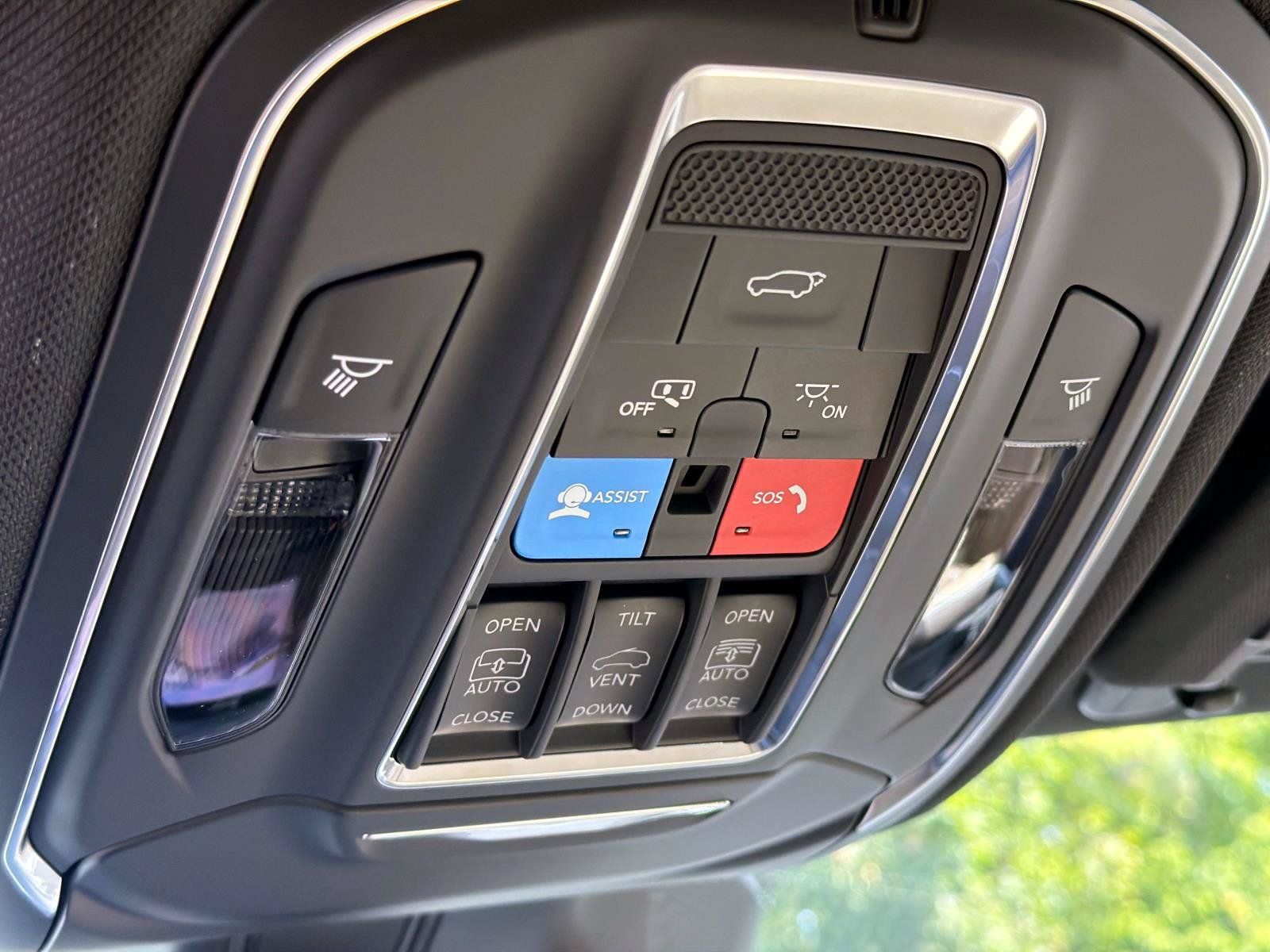 New 2027 Jeep Grand Cherokee Limited AWD/4WD image 19