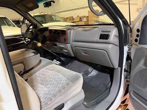 Used 2000 Ford F350 XLT AWD/4WD image 10