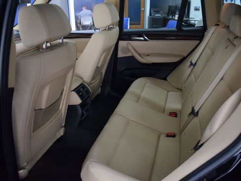Used 2017 BMW X3 xDrive28i image 13