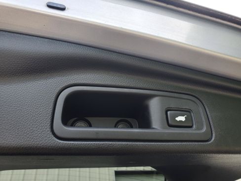 Used 2016 Honda Pilot Elite image 8