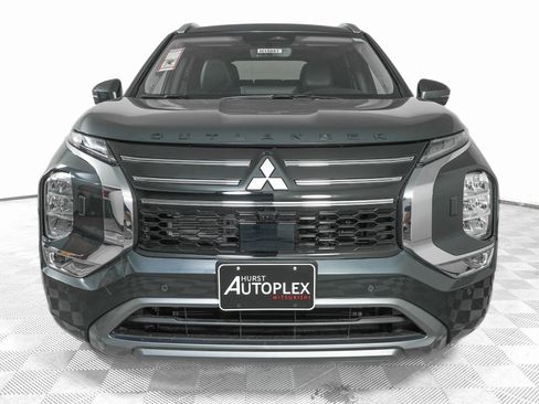 New 2026 Mitsubishi Outlander SEL image 2