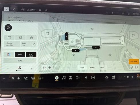 Used 2024 Rivian R1S Adventure AWD/4WD image 29