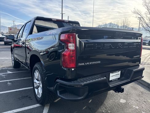 New 2025 Chevrolet Silverado 1500 Custom image 3
