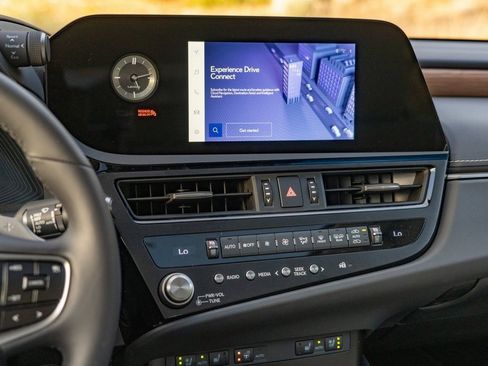 New 2025 Lexus ES 350 w/ Premium Package image 12