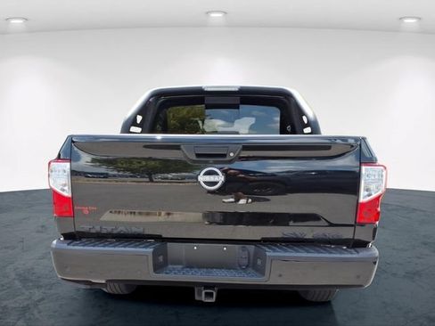 Used 2024 Nissan Titan SV w/ SV Bronze Edition Package AWD/4WD image 16