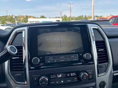 Used 2021 Nissan Titan SV w/ SV Convenience Package AWD/4WD image 55
