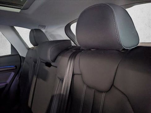 Used 2023 Audi Q5 e Prestige w/ Prestige Package image 15