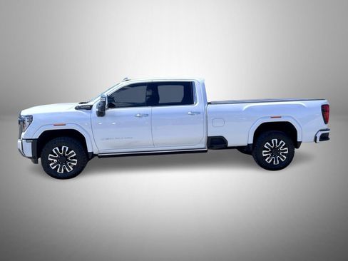 Used 2024 GMC Sierra 3500 Denali Ultimate AWD/4WD image 8