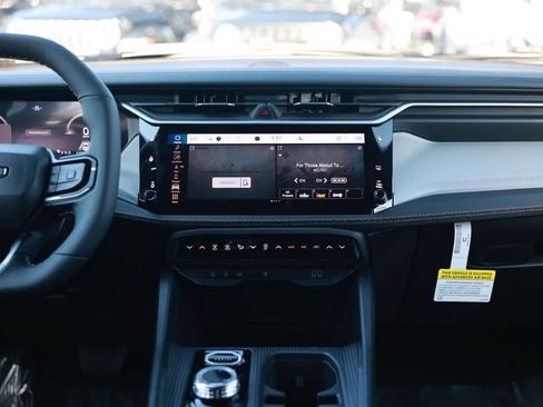 New 2026 Jeep Cherokee Limited AWD/4WD image 24
