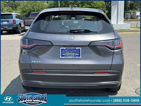 Used 2024 Honda HR-V LX image 7