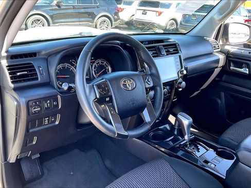 Used 2023 Toyota 4Runner TRD Off-Road image 18