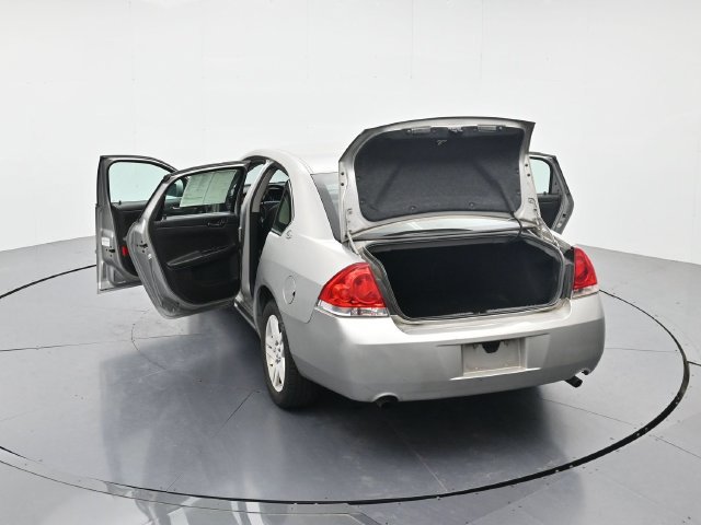Used 2006 Chevrolet Impala LT FWD image 45