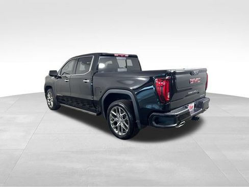 Used 2025 GMC Sierra 1500 Denali w/ Denali Reserve Package AWD/4WD image 4