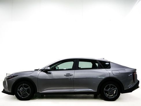 Used 2025 Kia K4 FWD image 5