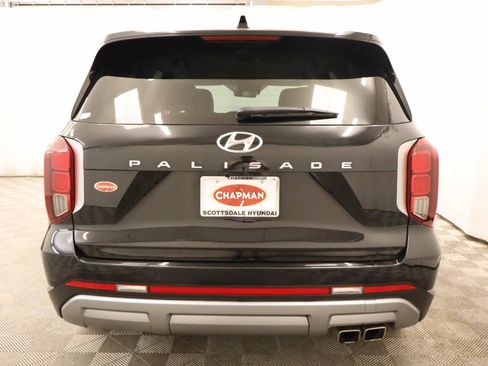 Used 2023 Hyundai Palisade SEL w/ Cargo Package FWD image 4