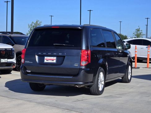 Used 2014 Dodge Grand Caravan SXT FWD image 6