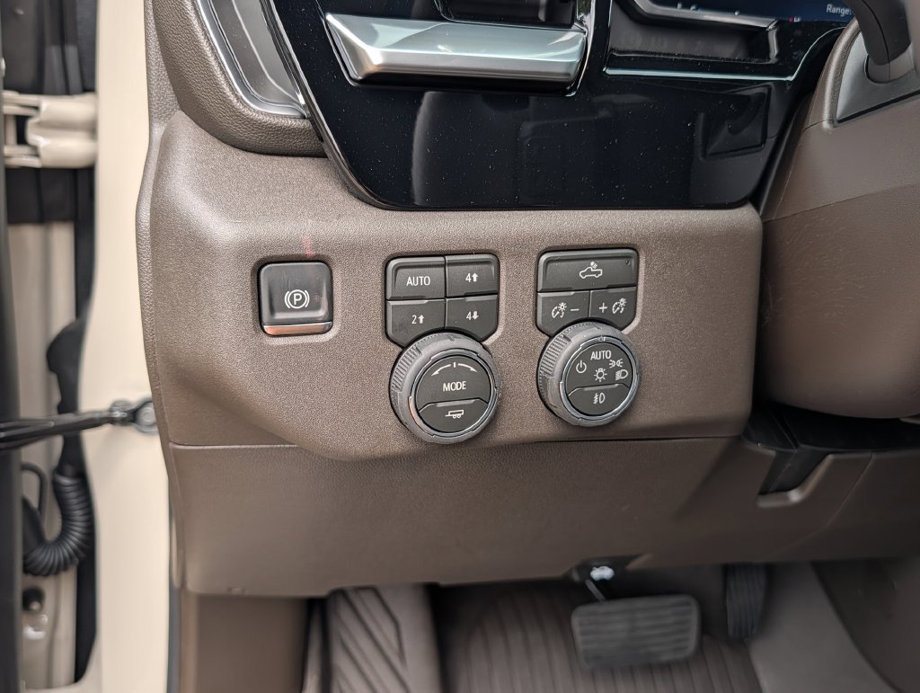 New 2026 Chevrolet Silverado 1500 RST w/ Convenience Package II AWD/4WD image 13