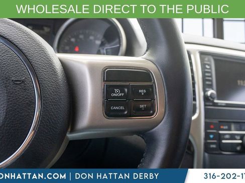 Used 2012 Jeep Grand Cherokee Laredo AWD/4WD image 15