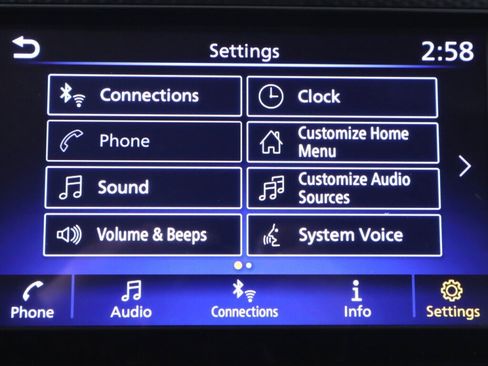 Used 2021 Nissan Kicks SV w/ Exterior Package FWD image 17