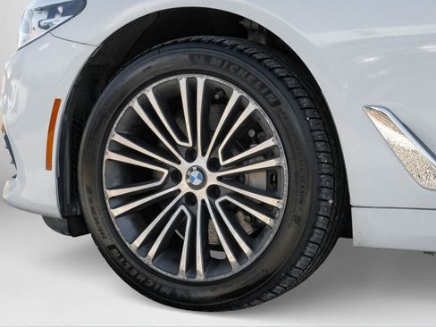 Used 2019 BMW 530i xDrive image 66