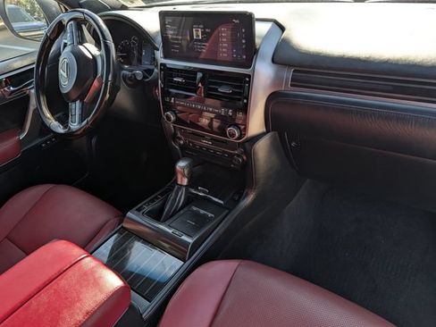 Used 2023 Lexus GX 460 Premium w/ Premium Package AWD/4WD image 32