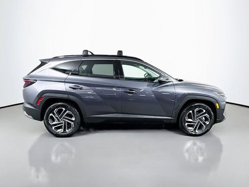 Used 2025 Hyundai Tucson Limited image 9