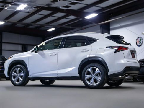 Used 2017 Lexus NX 200t FWD w/ Premium Package image 18
