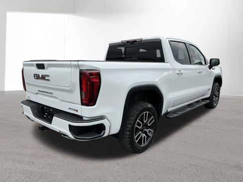 Used 2020 GMC Sierra 1500 AT4 w/ AT4 Premium Package AWD/4WD image 3
