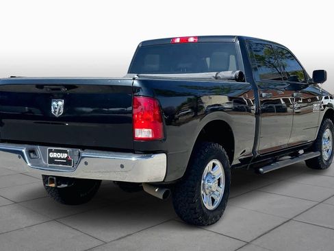 Used 2017 RAM 2500 Tradesman w/ Chrome Appearance Group image 13