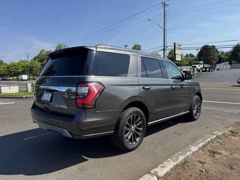 Used 2020 Ford Expedition Limited AWD/4WD image 3
