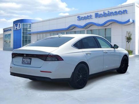 Certified 2024 Honda Accord EX image 4
