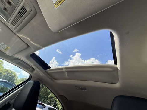 Used 2019 Honda HR-V Touring image 27