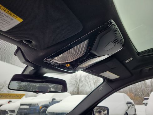 Used 2018 BMW 530i image 30