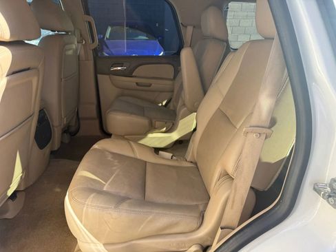 Used 2014 Chevrolet Tahoe LTZ AWD/4WD image 13