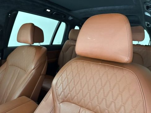 Used 2024 BMW X7 M60i w/ Executive Package image 21