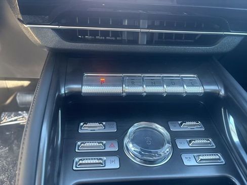 New 2026 Lincoln Nautilus Reserve AWD/4WD image 24