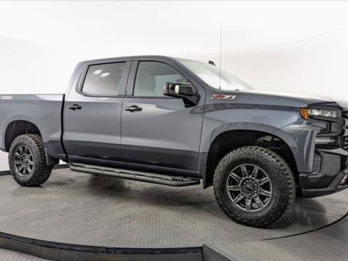 Used 2020 Chevrolet Silverado 1500 LT Trail Boss AWD/4WD image 11