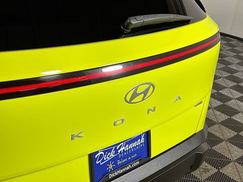 Used 2024 Hyundai Kona SEL AWD/4WD image 23
