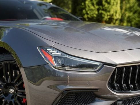Used 2023 Maserati Ghibli Modena RWD image 8