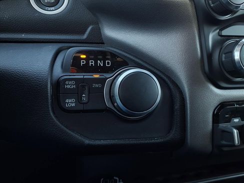 Used 2024 RAM 2500 Big Horn w/ Bed Utility Group image 9