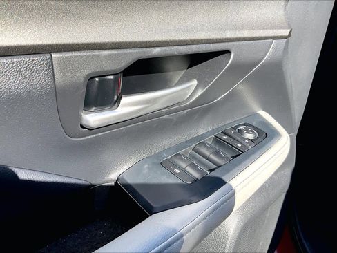 Certified 2025 Toyota Grand Highlander AWD Hybrid image 31