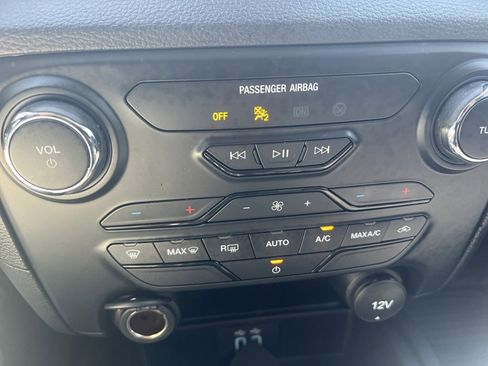 Used 2022 Ford Ranger XLT image 16