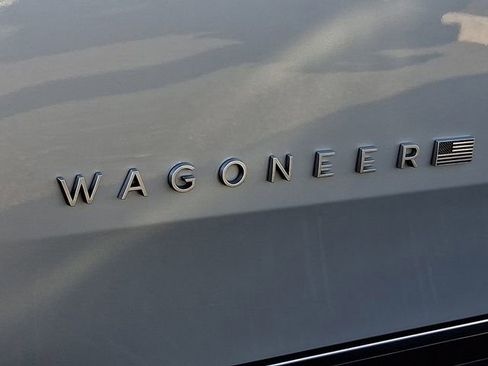 Used 2022 Jeep Wagoneer Series I image 33