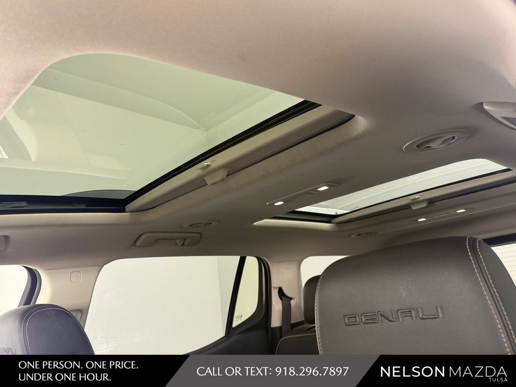 Used 2021 GMC Acadia Denali w/ Trailering Package FWD image 32