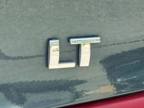 Used 2021 Chevrolet Malibu LT FWD image 7